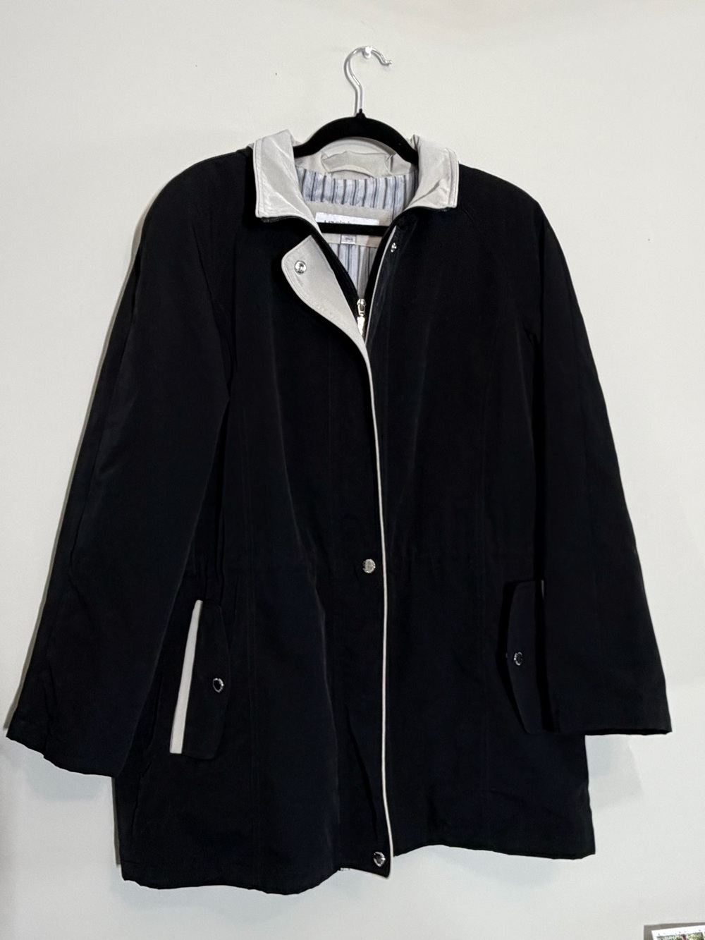 Liz Claiborne Black Rain/Trench Coat Size L